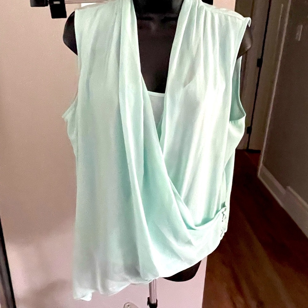 Beautiful Alfani light green size XL blouse top